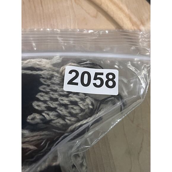 Frazzle Wide Stripe Detail Poncho Black and‎ White Womens One Size Knit Fringe - Picture 7 of 8